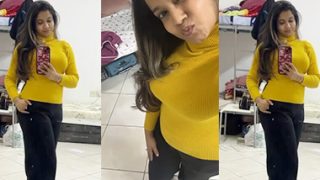 Mallu Wife Showing & Fingering Wet Pussy
