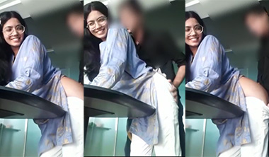 Indian Glasses Horny Girlfriend Hard Pussy Fucked By BF